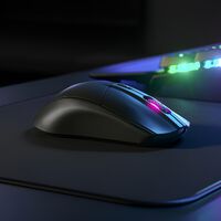 Si juegas con un ratón viejo es porque quieres: Este de SteelSeries es inalámbrico, tiene autonomía de 400 horas y ahora cuesta muy poco 