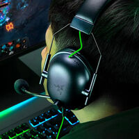 Multiplataforma, inmersión total y cancelación de ruido: Cambia tus viejos auriculares por estos de Razer, en oferta a un precio irresistible